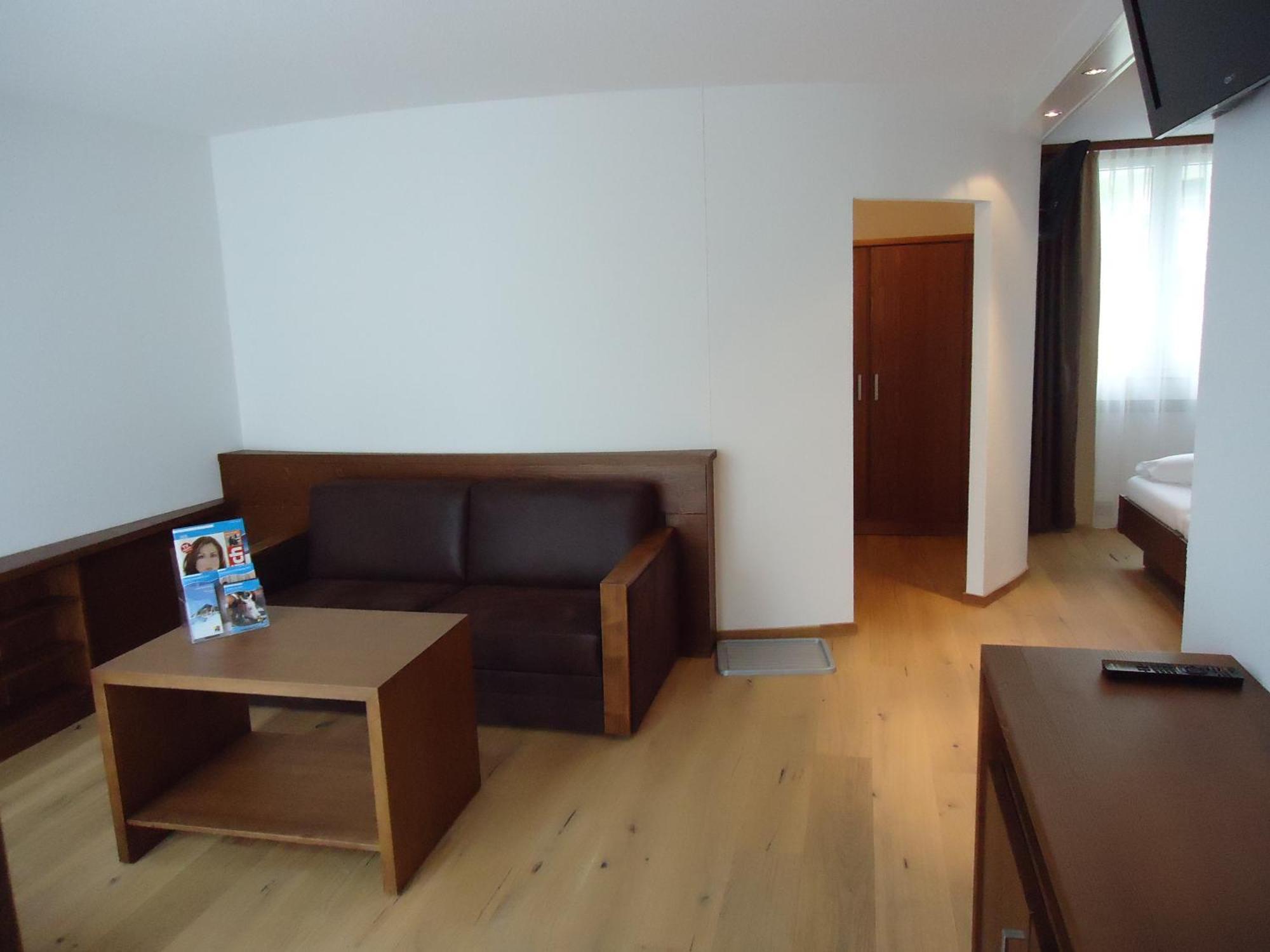 Hotel Quellenhof Leukerbad Εξωτερικό φωτογραφία