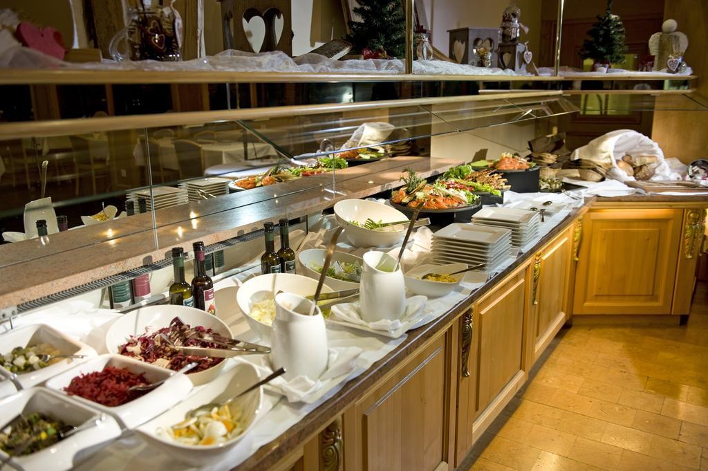 Hotel Quellenhof Leukerbad Εξωτερικό φωτογραφία